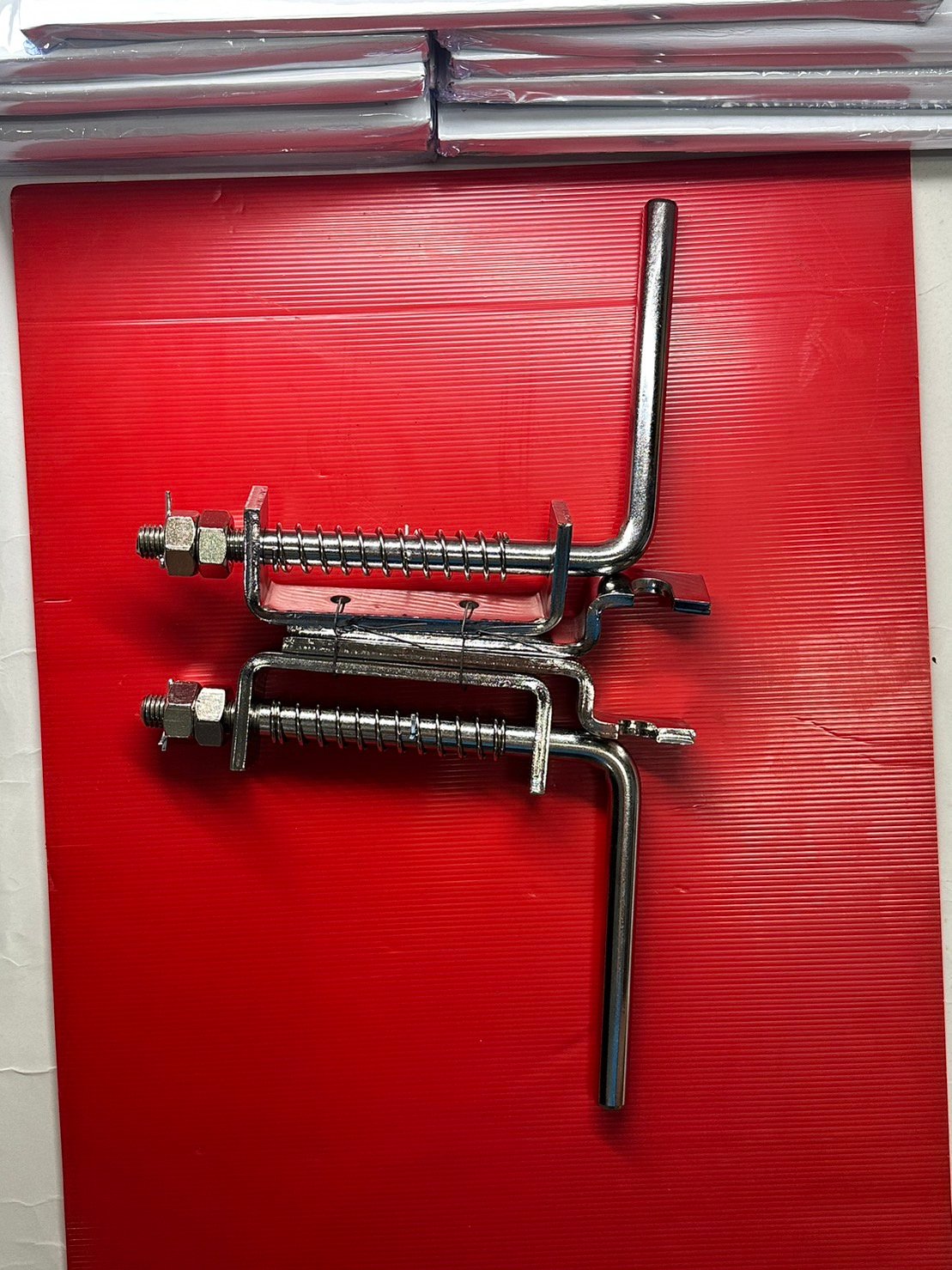 ล็อดฝาท้ายชุปทั่วไป  6ลิอ.  1/2