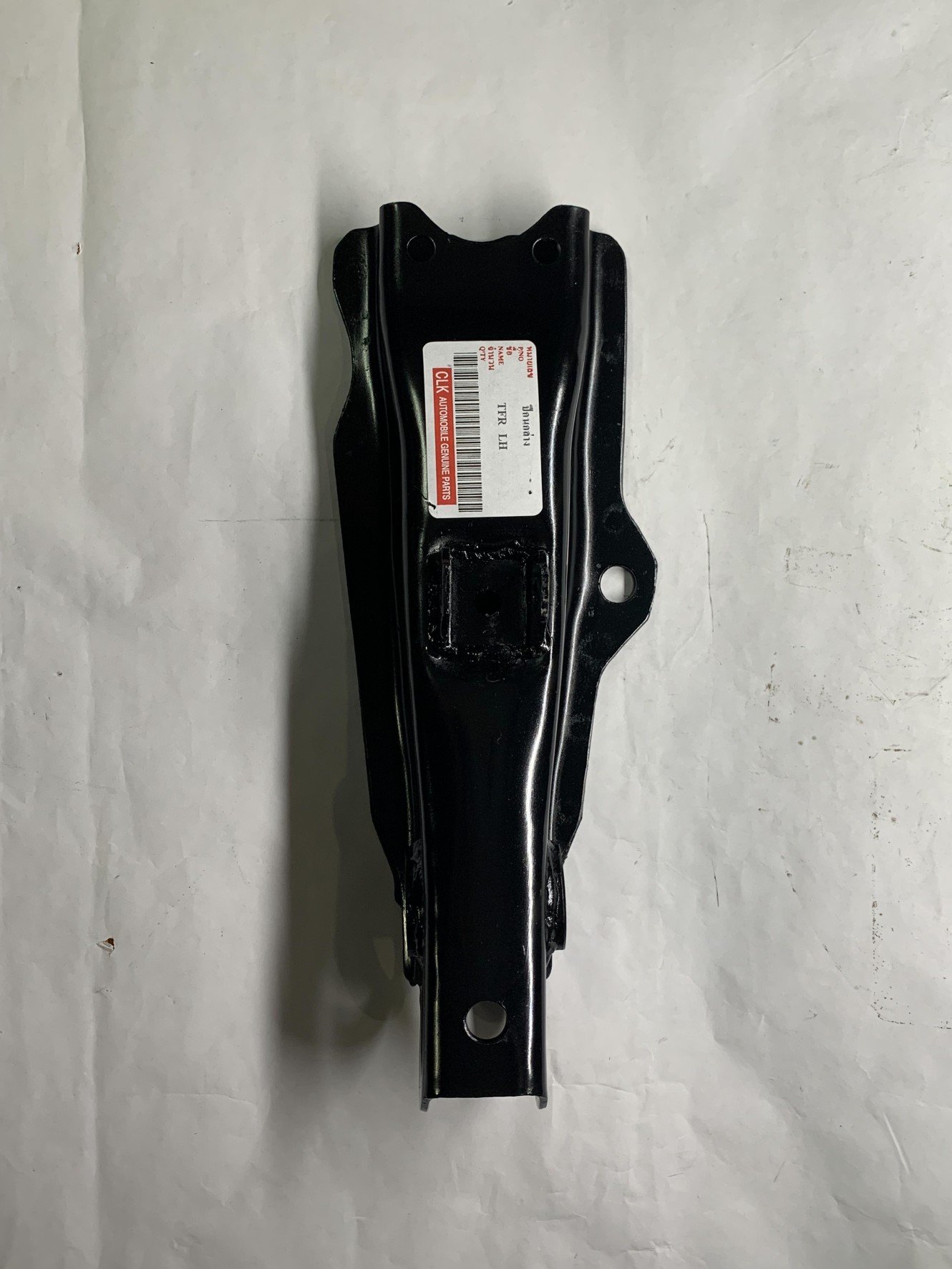 ปีกนกล่าง IS TFR  L/R