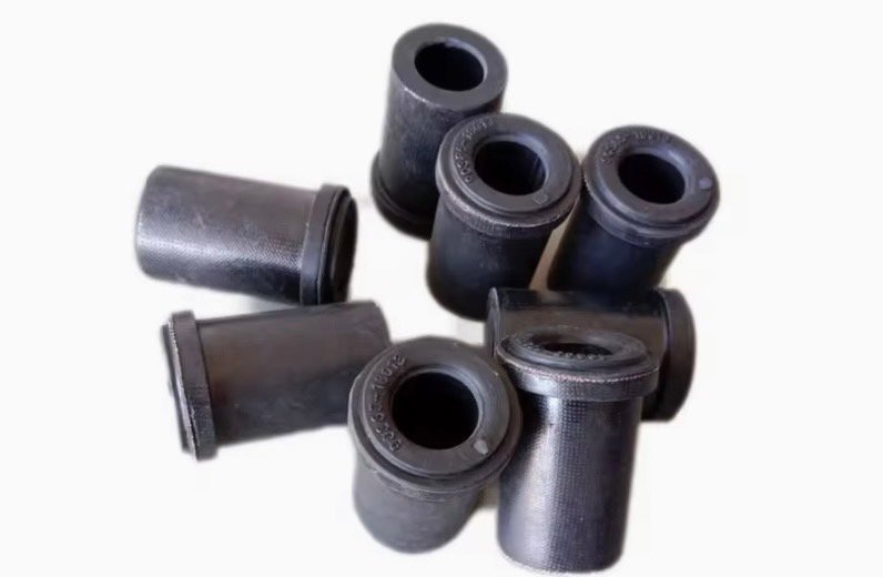 ยางหูแหนบหลัง. L200. CYCLONE. เสริมผ้าใบ. ยาว