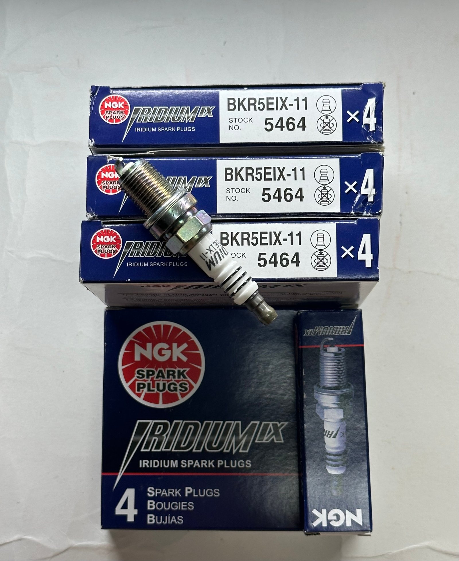 หัวเทียน   T/T.  M/D. H/D. รุ่นเก่า