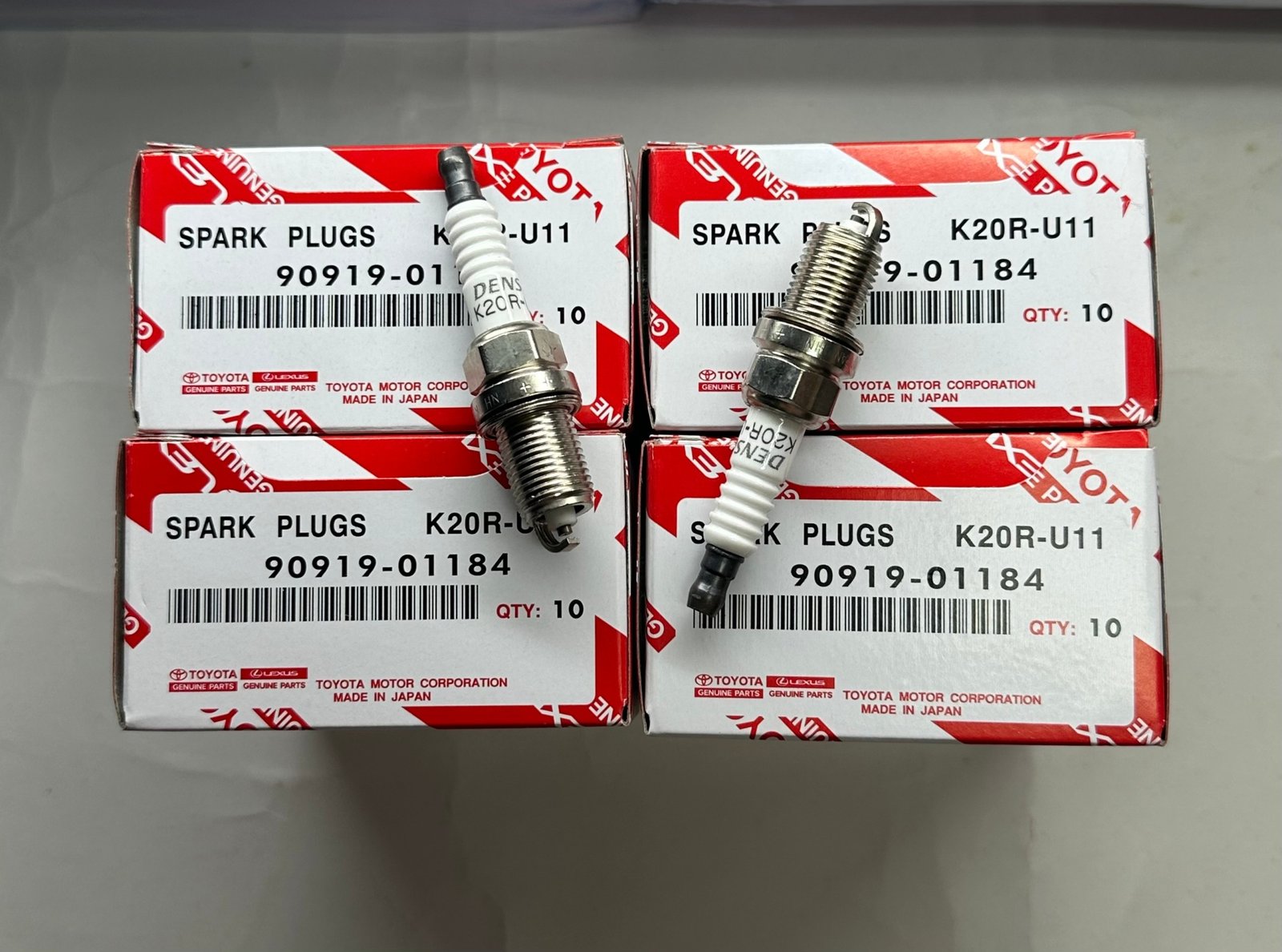 หัวเทียน. T/T. CAMRY.  YARIS.  RAV4. DAIHATSU แบบแท้