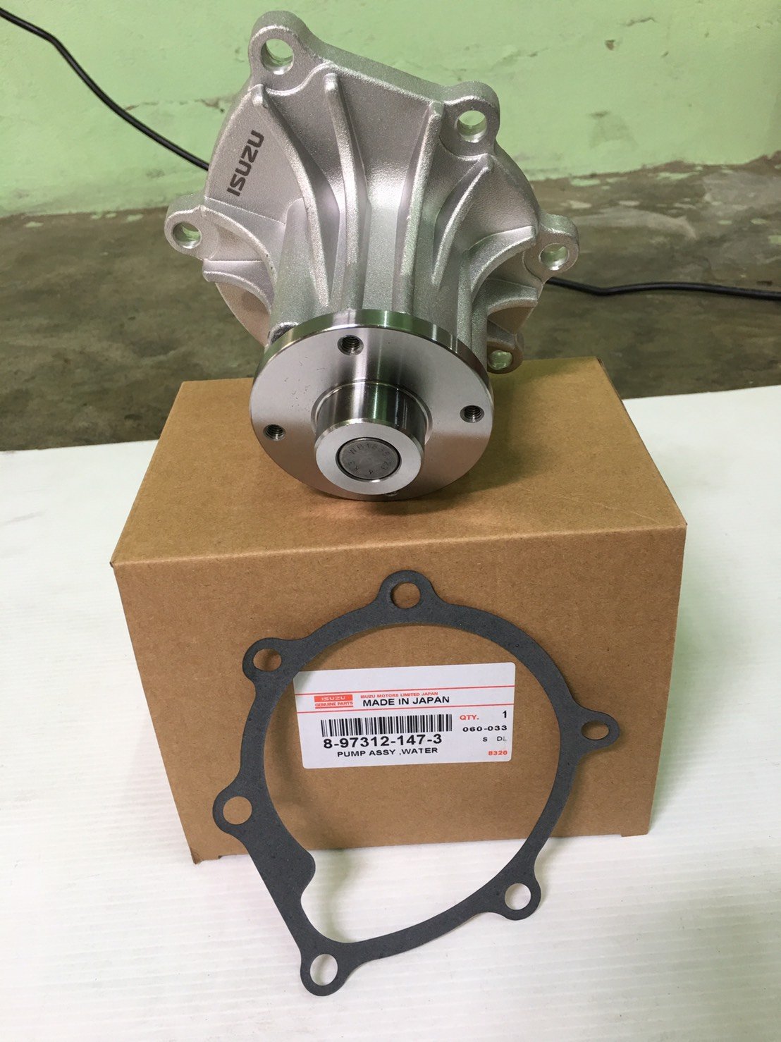 ปั้มน้ำ IS D-max commonrail.    แบบแท้