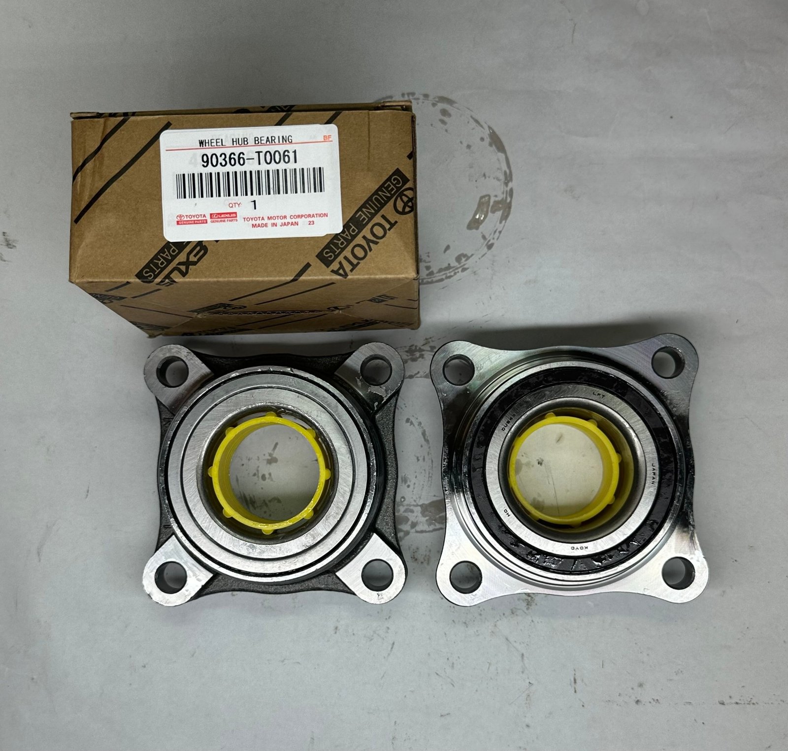 ลูกปืนล้อหน้า. T/T. ABS. REVO.  VIGO. 4WD.  OEM