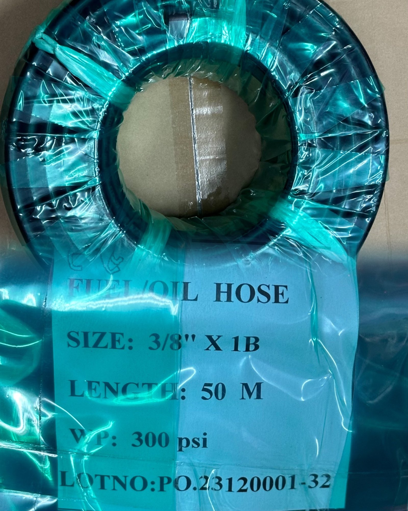 สายน้ำมันดำถักใน.  3/8