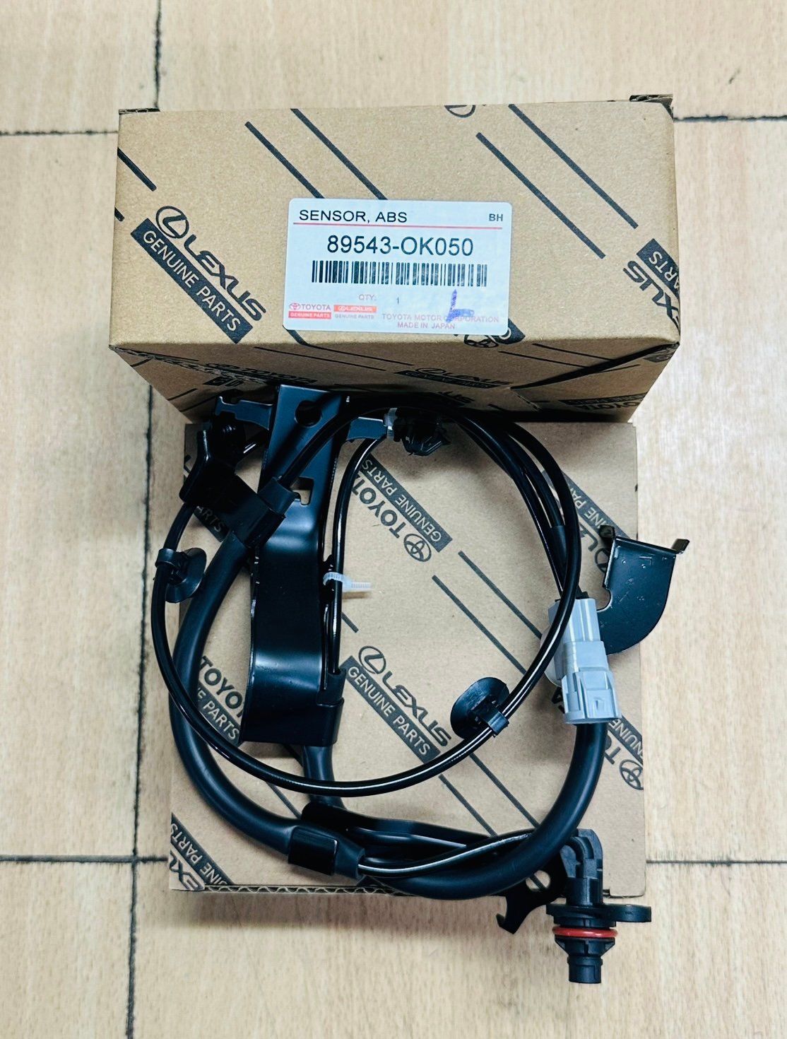เซนเซอร์ ABS โตโยต้า รีโว้ 2wd. LH  หน้า