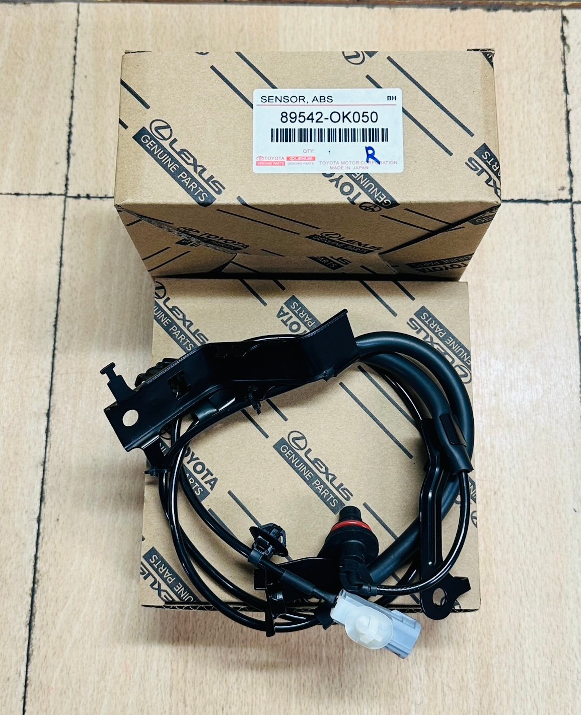 เซนเซอร์ ABS โตโยต้า รีโว้ 2wd RH. หน้า